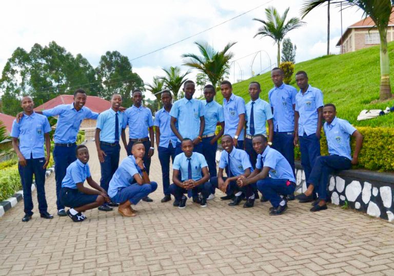 A class photo outside